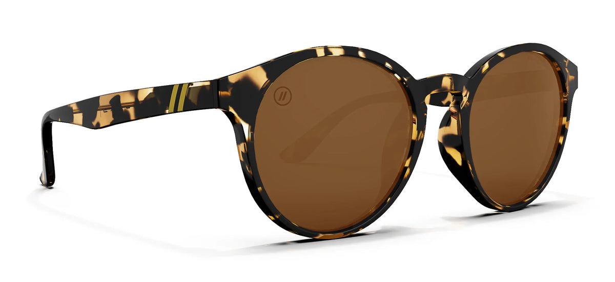 Blenders Eyewear Coastal X2 Gloss Tan Tortise / Amber Polarized Lens.